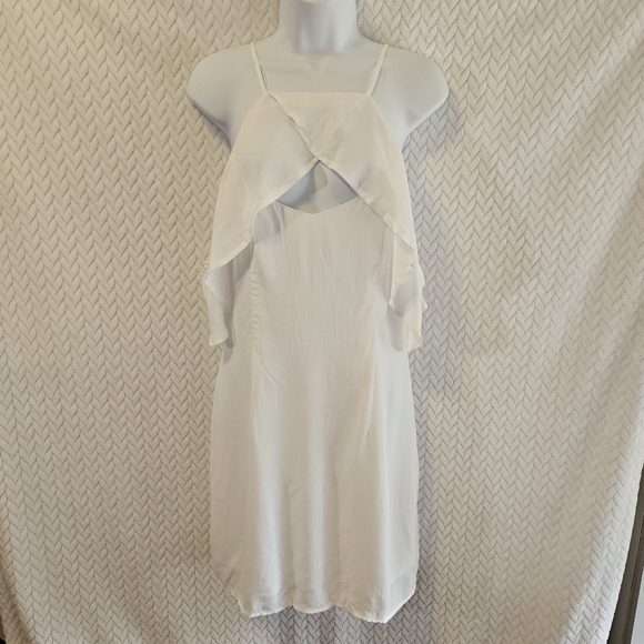 BB Dakota White Halter Neck Style Kaless Dress Size 6 - Picture 2 of 12
